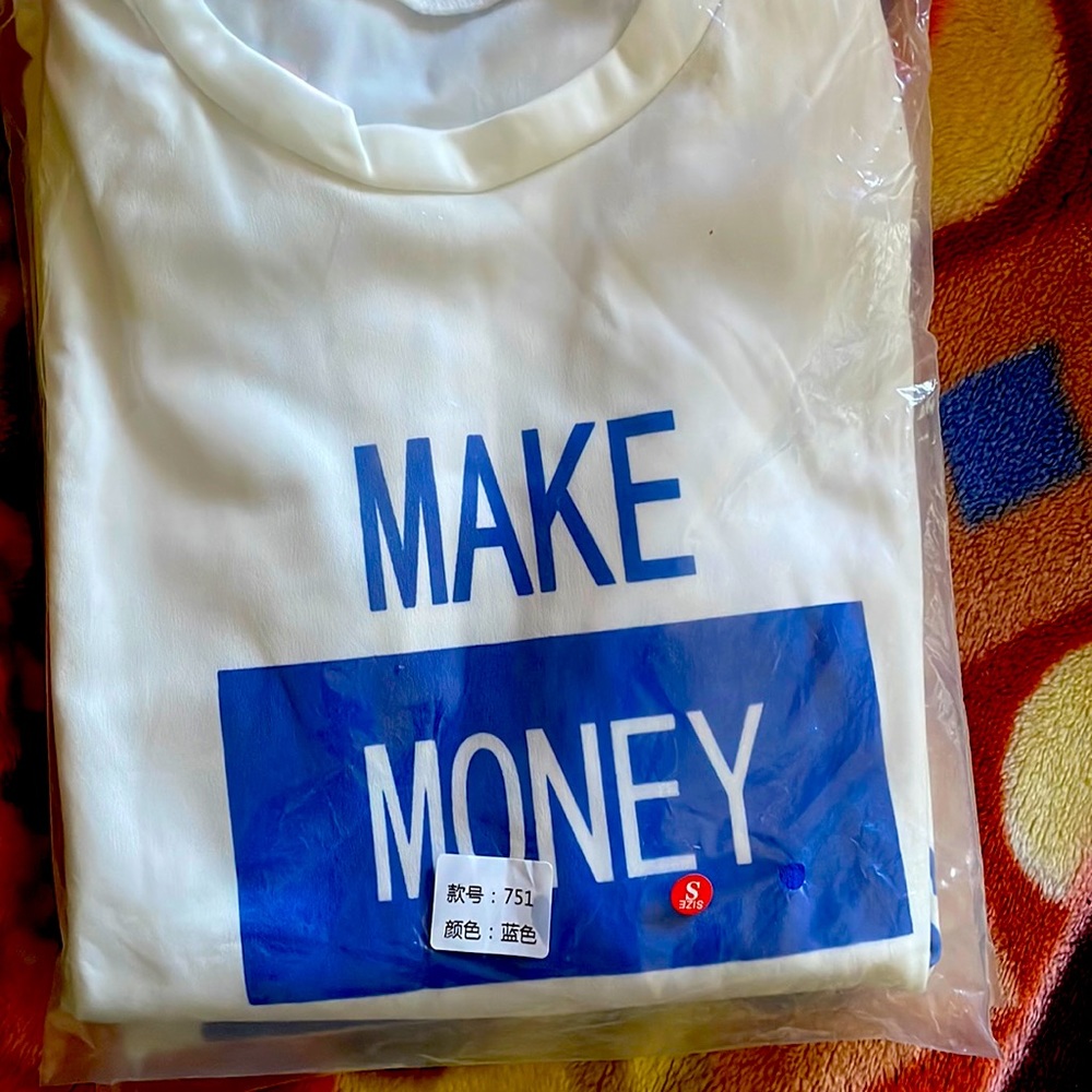 “MAKE MONEY NOT FRIENDS” T-Shirt and Biker Shorts Set